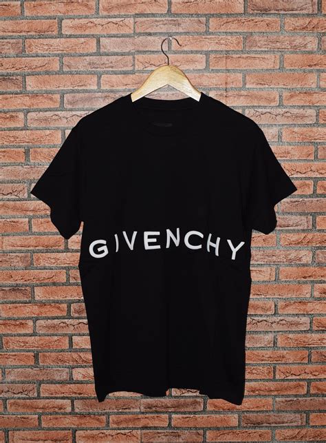 hoe much is a givenchy 1970 shirt worth|Givenchy Vintage 1970's Shirt .